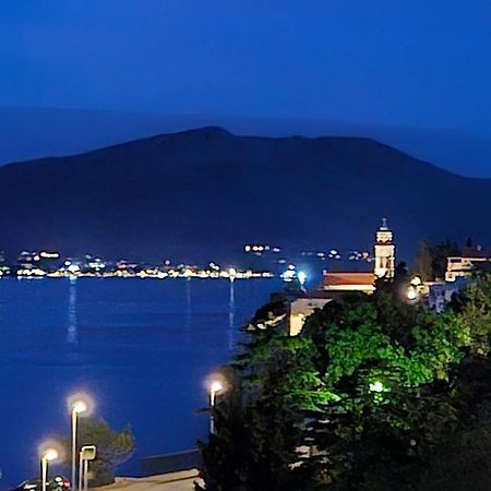Villa Jade Apartments Front Row Sea View - Walk To Korcula Old Town Medvinjak 外观 照片