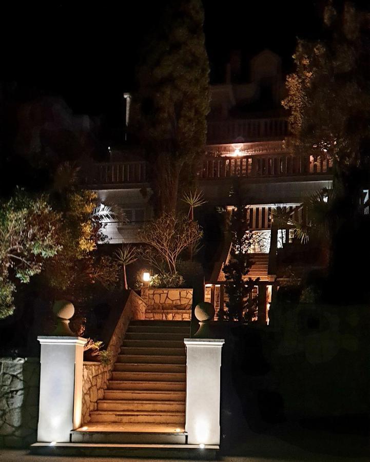 Villa Jade Apartments Front Row Sea View - Walk To Korcula Old Town Medvinjak 外观 照片
