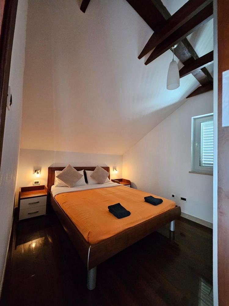 Villa Jade Apartments Front Row Sea View - Walk To Korcula Old Town Medvinjak 外观 照片