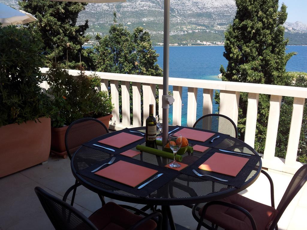 Villa Jade Apartments Front Row Sea View - Walk To Korcula Old Town Medvinjak 客房 照片